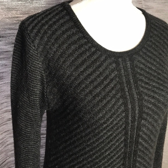 AGB BLACK SMALL LONG SLEEVED SWEATER - Picture 2 of 7